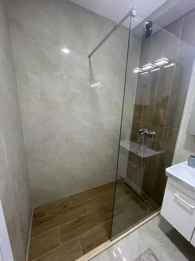 Elena Apartment Bar Ngoại thất bức ảnh